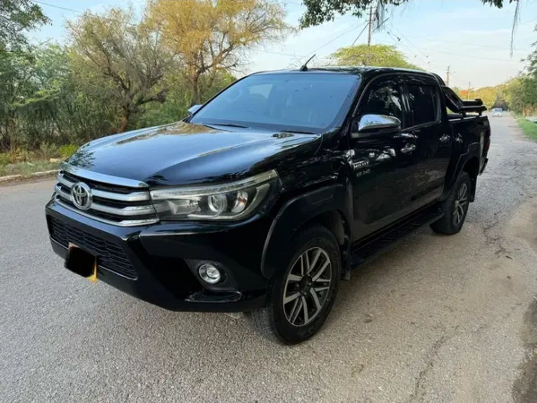 Toyota Hilux RevoV 2019 Model Genuine Condition