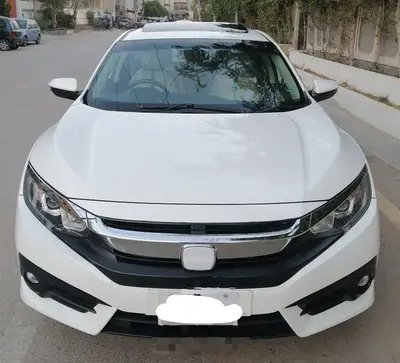 Honda Civic 1.8 I-VTEC Oriel MODEL 2016 END REG 2017 (100%Original)